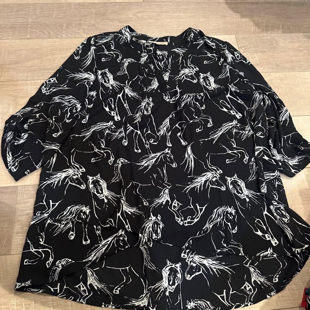 MY DANIELLE XXL WOMENS BLACK TUNIC BLOUSE HORSES LIGHTWEIGHT